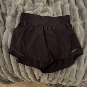 Lululemon hotty hot shorts